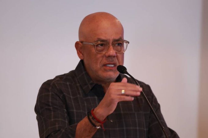 Jorge Rodríguez: Nunca negociamos con Bukele