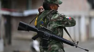 Juicio contra siete exjefes de las FARC entra en etapa final con ausencia de tres acusados – AlbertoNews