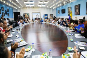 Juventud bolivariana protagoniza histórica victoria electoral en Venezuela – Correo del Orinoco
