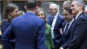 LENGUAS OFICIALES | La UE debate la oficialidad del catalán, gallego y euskera pero no propondrá una votación ante la falta de unanimidad