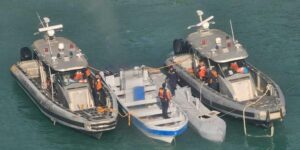La Armada de Colombia incauta un narcosubmarino no tripulado con tecnología de Elon Musk