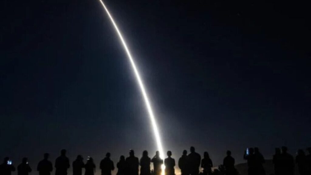 La Fuerza Espacial de EE.UU. quiere ideas de parte de la industria para interceptores espaciales de misiles