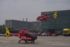 La Generalitat apunta a una "progresión favorable" del incendio de Paüls (Tarragona), que no está controlado
