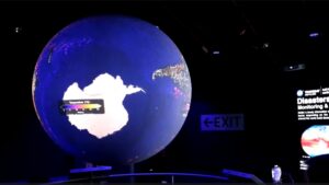 La NASA inaugura experiencia inmersiva en el histórico complejo de lanzamientos de Florida