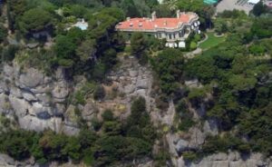 La millonaria villa rodeada de muertes misteriosas y sobre la que pesa la maldición de Tutankamón