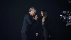 Laura Pausini y Robbie Williams cantan "Desire", himno del Mundial de Clubes - AlbertoNews