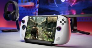 Lenovo vuelve a golpear a la competencia este inicio de julio con la liquidación de su consola portátil Legion Go S