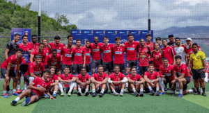 Los aficionados del Caracas FC conocieron a su equipo favorito en un entrenamiento abierto