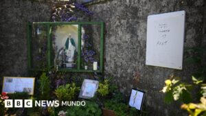Los cientos de bebés que acabaron enterrados en una fosa común secreta en Irlanda