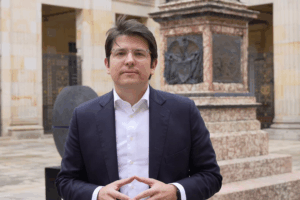 MUCHOS DETENIDOS, POCA INFORMACIÓN – Diario del Sur