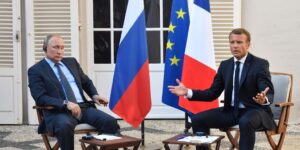 Macron pide un alto el fuego a Putin «lo antes posible» en su primera llamada telefónica desde 2022