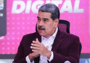 Maduro acusó a WhatsApp de ser un «sistema de espionaje» (Video)