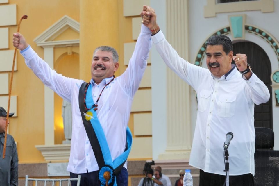 Maduro le impone padrino a Luis Caldera a un mes de asumir Gobernación del Zulia