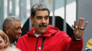 Maduro llama a «nueva oposición» a «pasar la página de tantos capítulos horribles»
