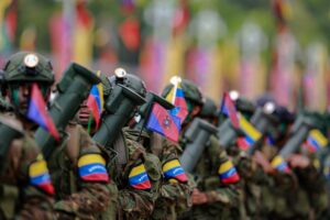 Maduro presumió, sin el mayor decoro, sus drones iraníes durante desfile militar (VIDEO)