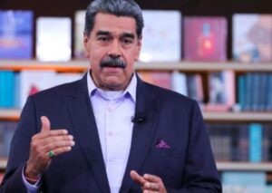 Maduro prometió «recibir con honores» a selección venezolana tras ganar el Mundial de Sóftbol