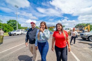 Más de 32 mil toneladas de asfalto han sido colocadas en 60 días en Bolívar
