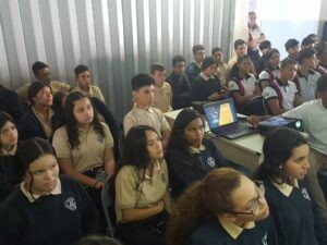 Más de la mitad de los bachilleres de liceos privados aspira una carrera larga:  Ingeniería, Informática, Psicología y Medicina, las más demandadas – AlbertoNews