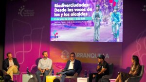 Mayors of Barranquilla, Bogotá, and Cali present their commitment to green urban development at the OECD