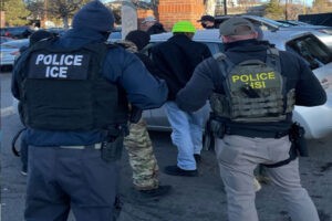 Migración inversa: latinos que renuncian al «sueño americano»