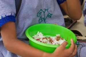 MinEducación mantendrá activo Programa de Alimentación Escolar