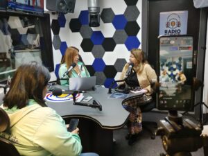 Ministra Santaella reconoce labor de mujeres del sector Transporte