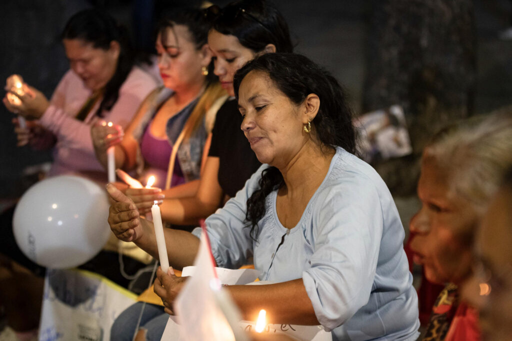 Mujeres exigieron al fiscal libertad para presos postelectorales