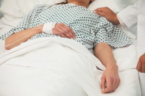 Murió por 40 minutos, le pasó algo «mágico» y sorprendió al contar qué vio mientras estaba sin vida