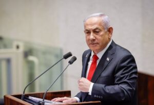 Netanyahu dice que Israel "lamenta profundamente" el bombardeo en una iglesia de Gaza - AlbertoNews