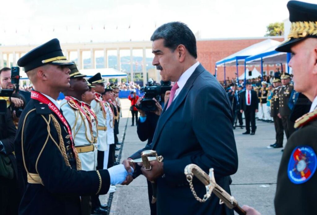 Nicolás Maduro admitió que militares venezolanos reciben adiestramiento de Cuba y Rusia