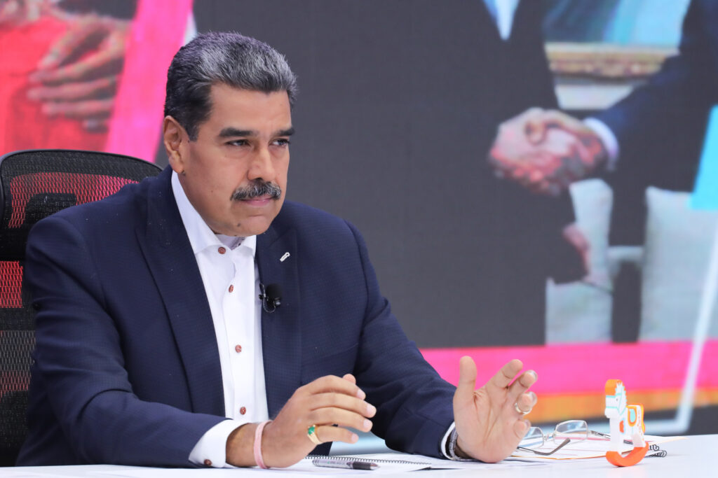 Nicolás Maduro califica de "bipolar" la política exterior de EE.UU.