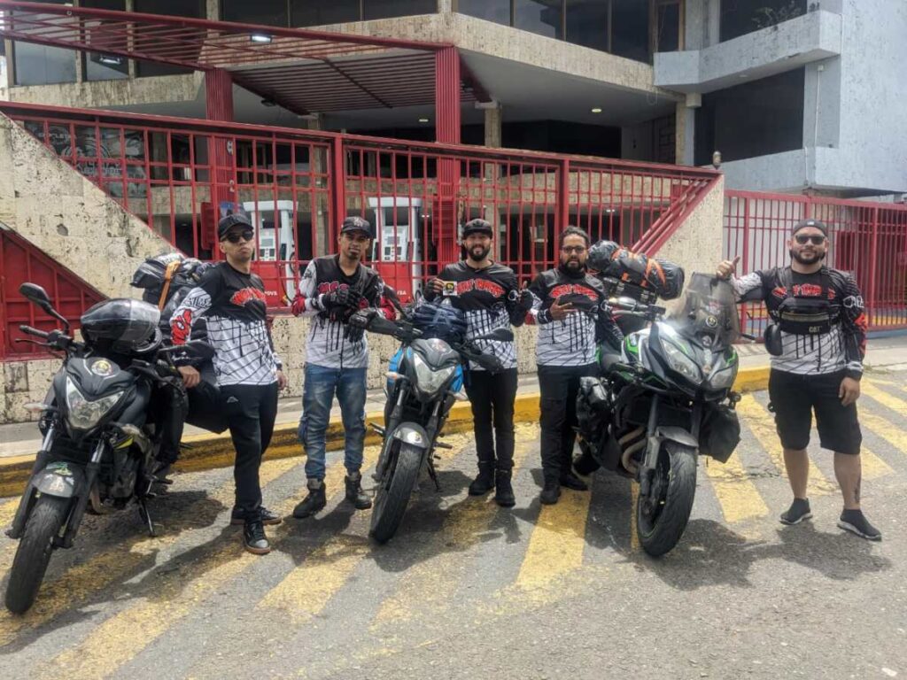 Niegan permiso a motoviajeros para recorrer Venezuela en sus vehículos – Diario La Nación