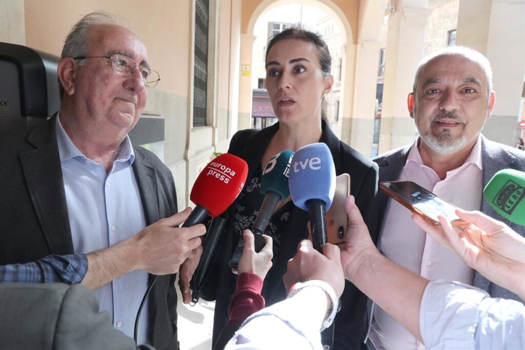 "No me queda más remedio que irme"