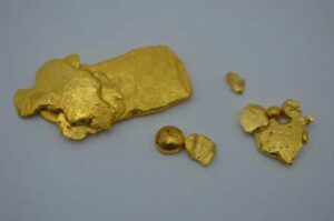 Nueva técnica para extraer oro de la basura electrónica