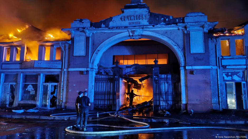 Nuevos ataques de Rusia y Ucrania tras breve negociación – DW – 24/07/2025