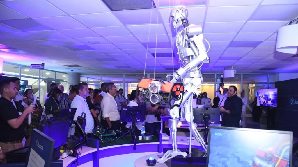 Ocde destaca a Barranquilla como referente de innovación con inteligencia artificial al visitar el centro AudacIA