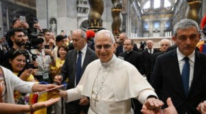 Papa pide a los ‘influencers’ católicos que lleven la paz a las redes sociales