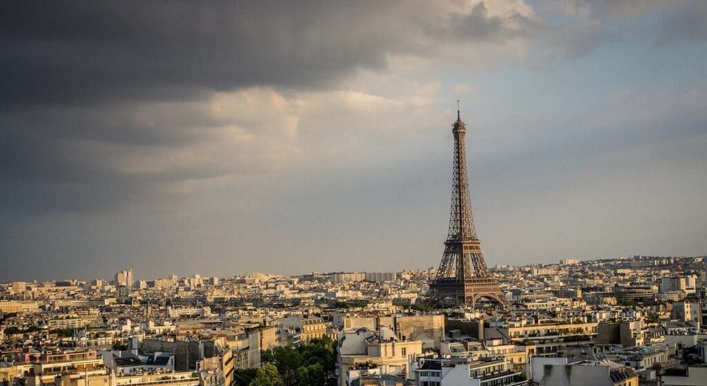 París no puede desactivar la bomba de deuda