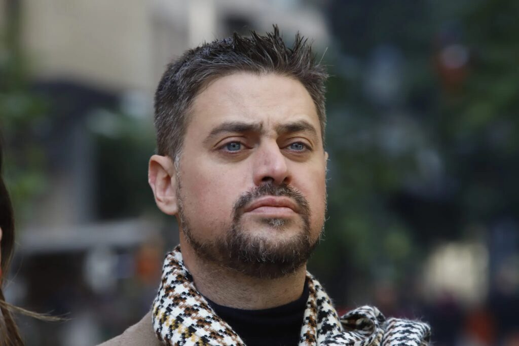 Polémica en Chile por declaraciones "excluyentes" de un diputado socialista contra los venezolanos: "No queremos una política de arepa y ron" - AlbertoNews