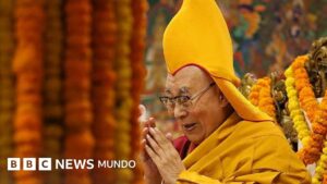 Por qué el anuncio del Dalai Lama de que tendrá un sucesor en el budimo tibetano desafía a China