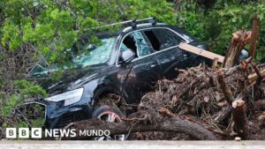 Por qué fueron tan letales y otras 3 preguntas sobre las inundaciones en Texas que dejaron más de 80 muertos y decenas de desaparecidos
