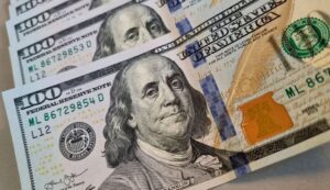 Precio del dólar para 2 de julio - Agencia Carabobeña de Noticias