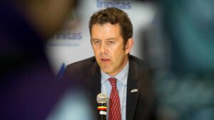 Presidente de la Amsoc se reúne con autoridades en Washington por tensiones entre México y EE.UU.