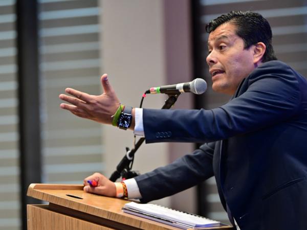 Prosperidad Social garantiza subsidios pese a crisis fiscal y prepara apoyo a reforma pensional | Gobierno | Economía