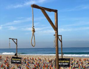 Protesta en la playa de Ipanema para denunciar la persecución del régimen de Irán contra las minorías - AlbertoNews