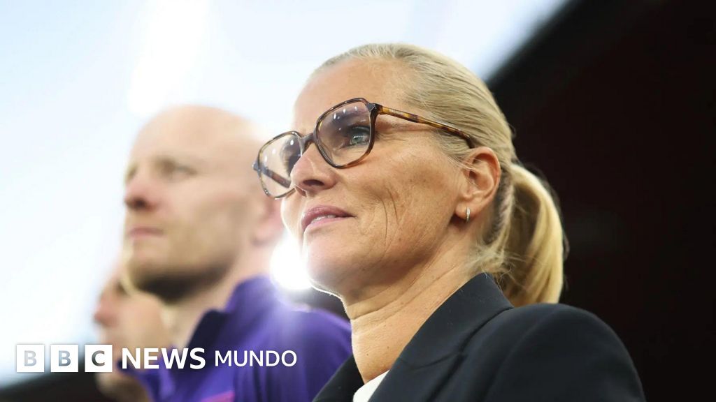 Qué hace tan exitosa a Sarina Wiegman, la "reina de las finales" del fútbol femenino
