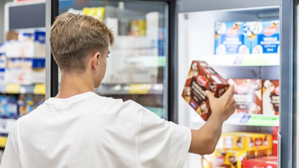 Quién fabrica los helados de marca blanca de Mercadona, Lidl y Carrefour que causan furor cada verano
