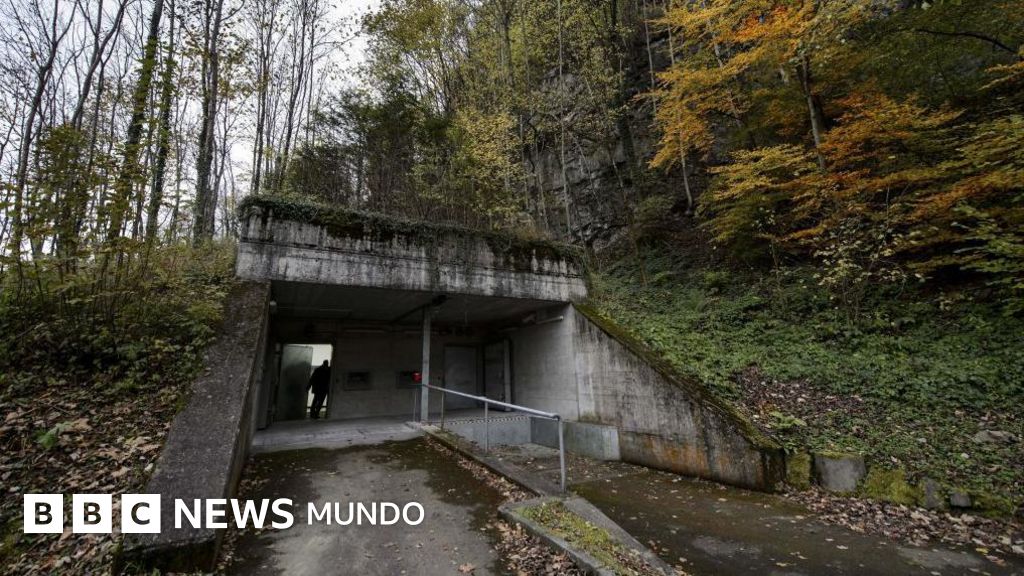 Refugios para toda la población: por qué Suiza es el país con más búnkeres nucleares en el mundo y decidió modernizarlos ahora