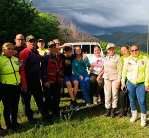 Rescatan a tres jóvenes que se habían extraviado en el cerro Hotel Maracay