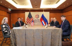 Rubio se reúne con Lavrov en Malasia mientras Trump aumenta la presión sobre Putin